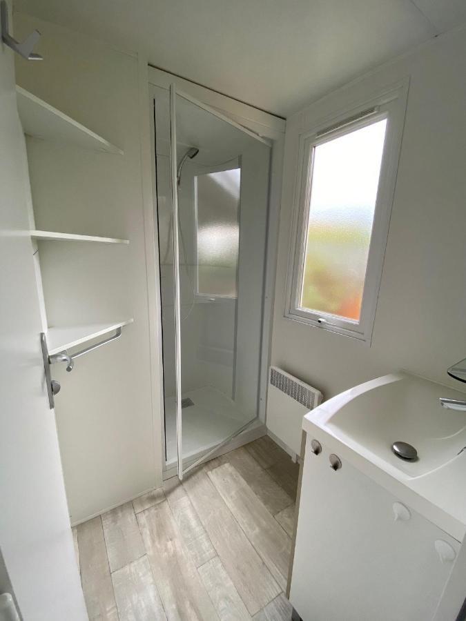 KERLANN 4 ETOILES MOBIL HOME 3 CHS 2 SDB Pont Aven Finistère Exterior foto
