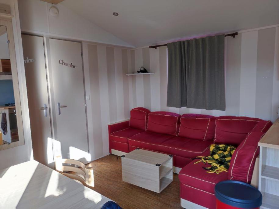 KERLANN 4 ETOILES MOBIL HOME 3 CHS 2 SDB Pont Aven Finistère Exterior foto